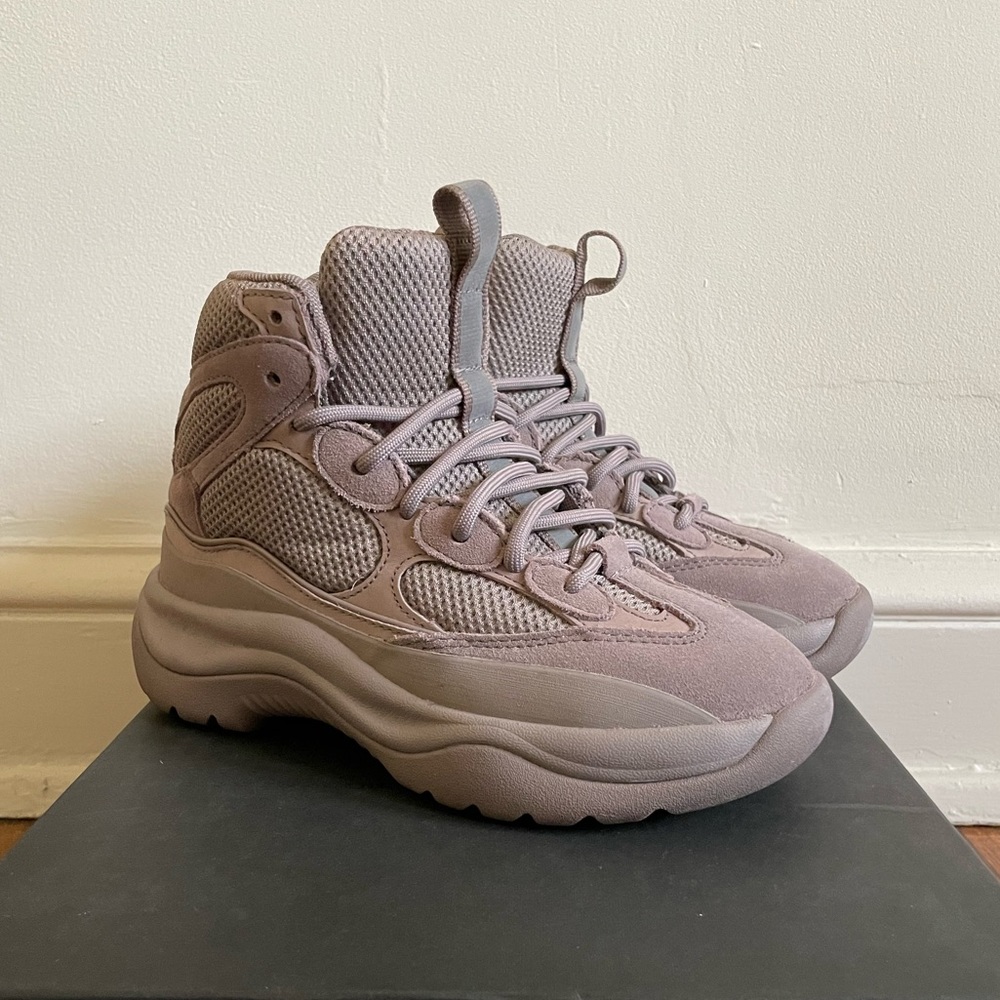 Yeezy desert boot- Cinder